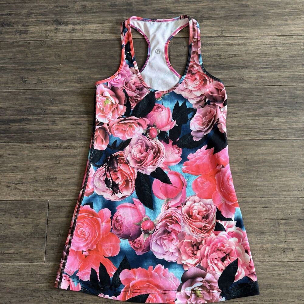 Lululemon Women’s Cool Racerback Tank Top Secret Garden Floral Running EUC Small
